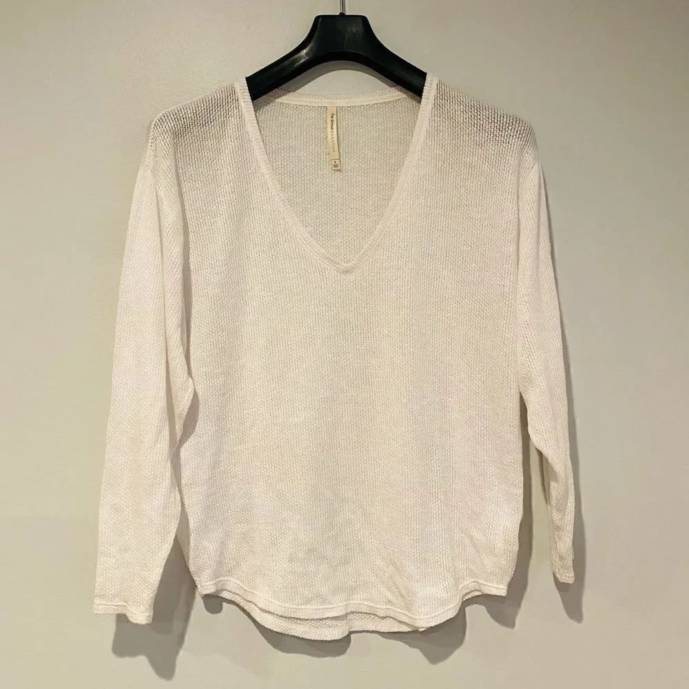 Aritzia The Group Babaton Thermal V-Neck Long Sleeve Size Small